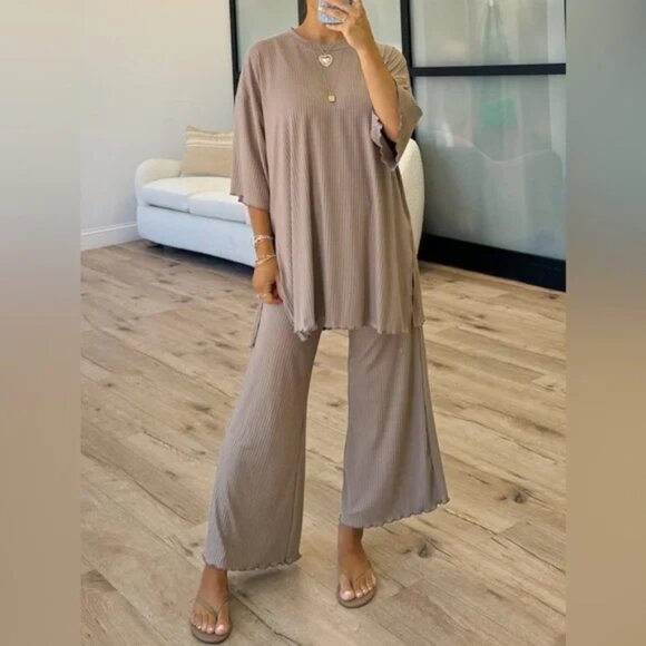 TALULAH Other - TALULAH Val Lounge Set Womens Small Ribbed Top Wide Leg Pant Knit Oversized
